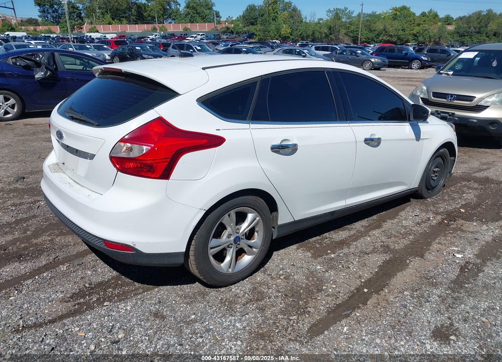 2012 FORD FOCUS VIN: 1FAHP3M21CL437560
