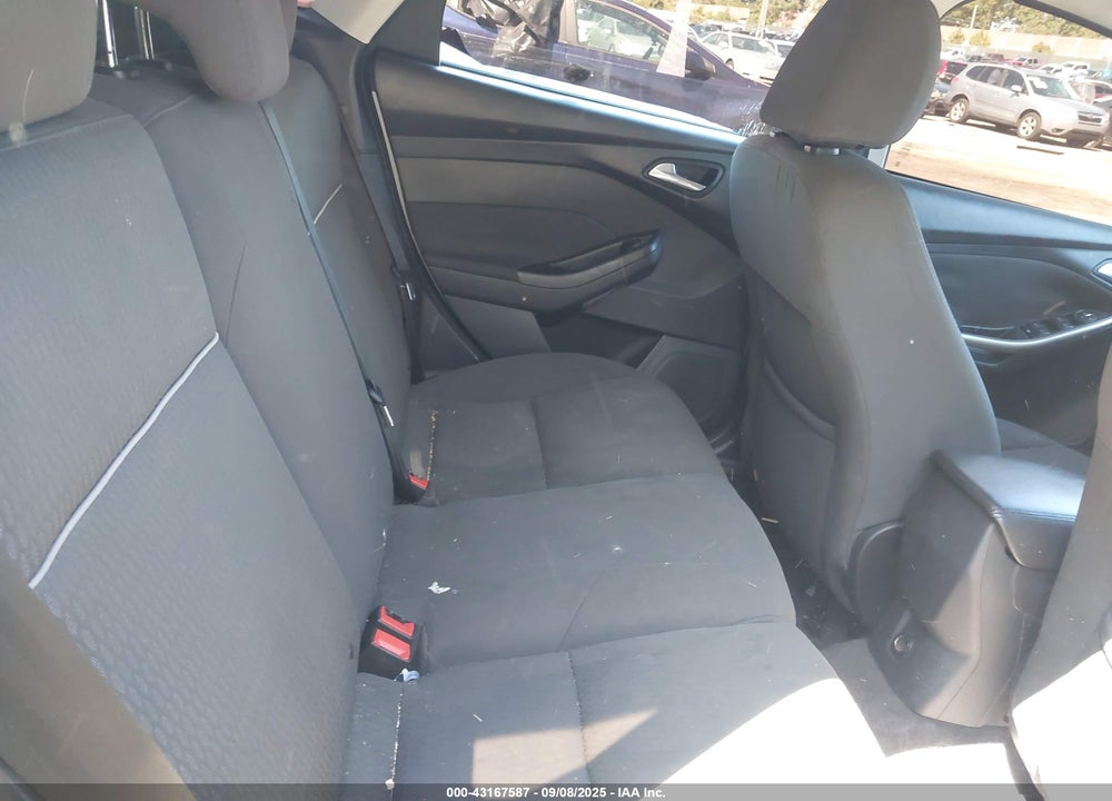 2012 FORD FOCUS VIN: 1FAHP3M21CL437560