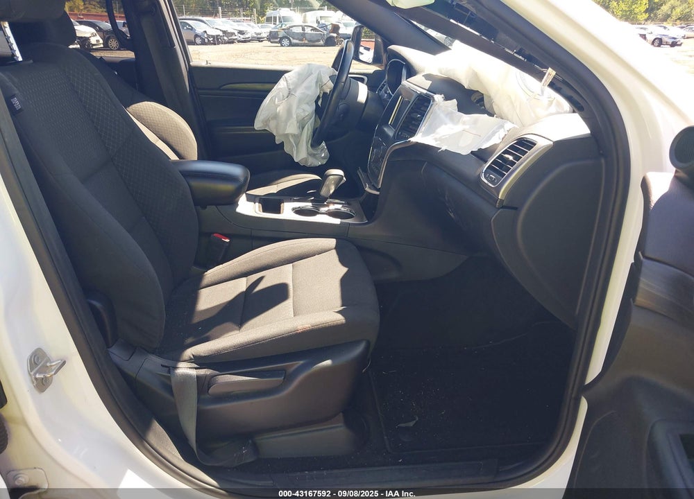2019 JEEP GRAND CHEROKEE VIN: 1C4RJFAG7KC618937