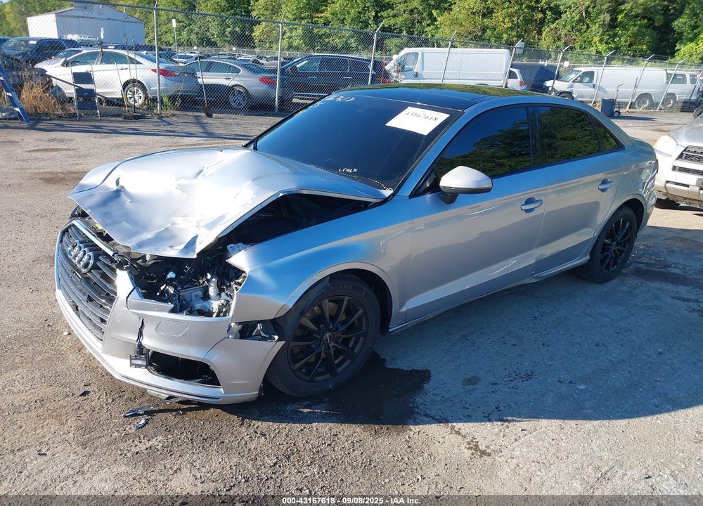 2017 AUDI A3 VIN: WAUB8GFF3H1033941