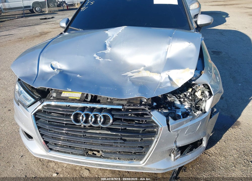2017 AUDI A3 VIN: WAUB8GFF3H1033941