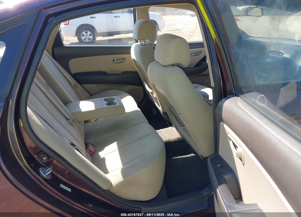 2009 HYUNDAI ELANTRA VIN: KMHDU46D99U809408