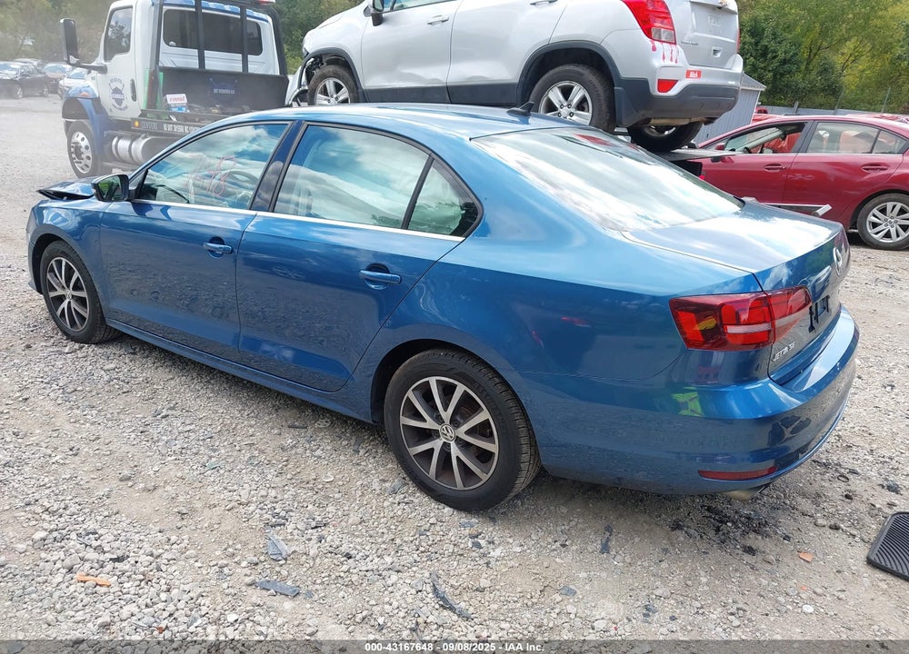 2017 VOLKSWAGEN JETTA VIN: 3VWDB7AJ7HM255987