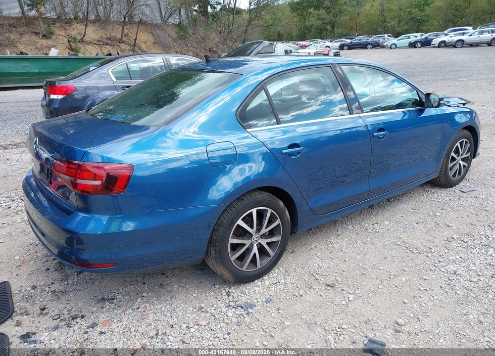 2017 VOLKSWAGEN JETTA VIN: 3VWDB7AJ7HM255987