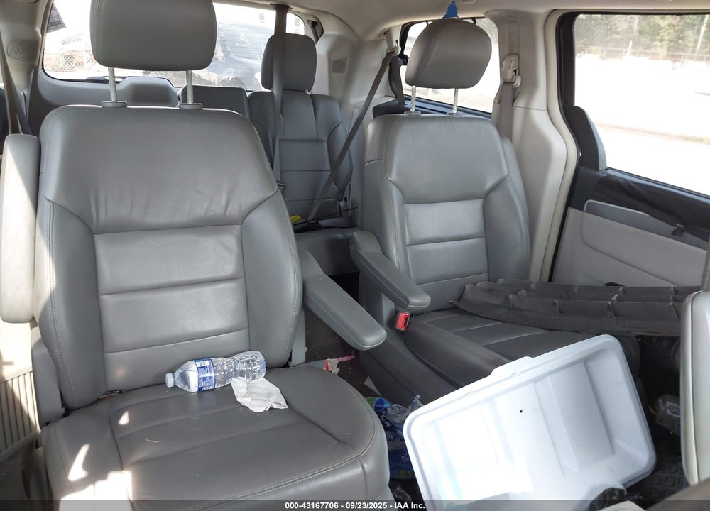 2012 VOLKSWAGEN ROUTAN VIN: 2C4RVACG1CR194152