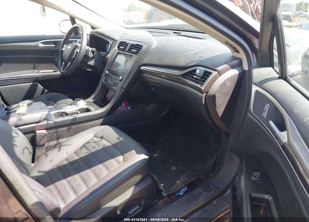 2017 FORD FUSION SE VIN: 3FA6P0HD6HR227725