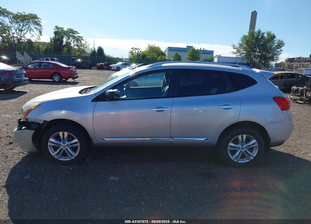 2015 NISSAN ROGUE SELECT S VIN: JN8AS5MV4FW762310