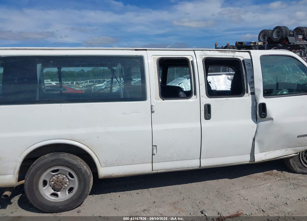 2000 GMC SAVANA STANDARD VIN: 1GJHG39R3Y1210401