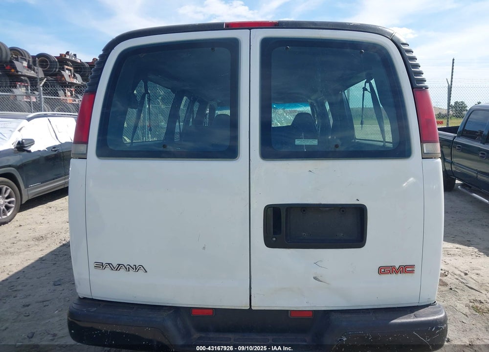 2000 GMC SAVANA STANDARD VIN: 1GJHG39R3Y1210401