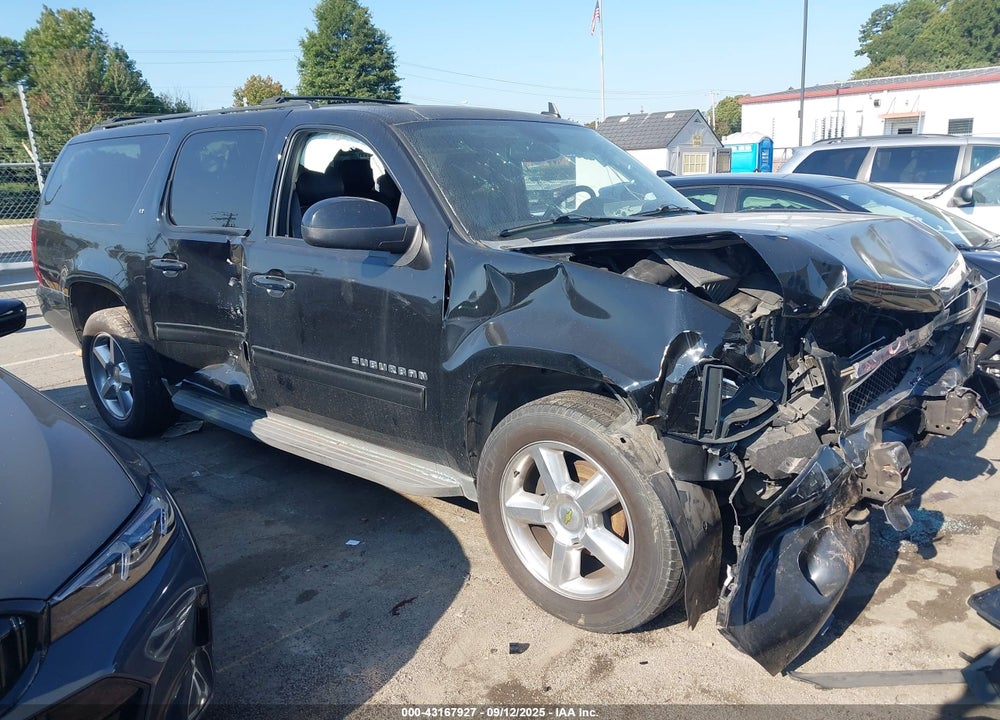 2013 CHEVROLET SUBURBAN 1500 LT VIN: 1GNSCJE02DR338877