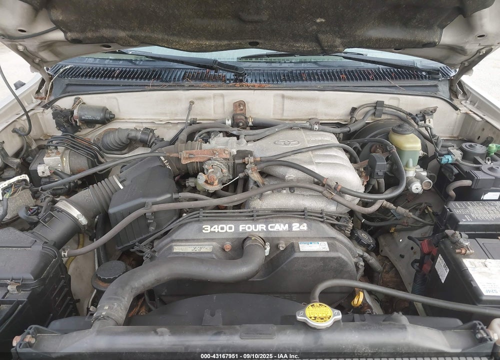 2000 TOYOTA 4RUNNER SR5 V6 VIN: JT3GN86R8Y0169283