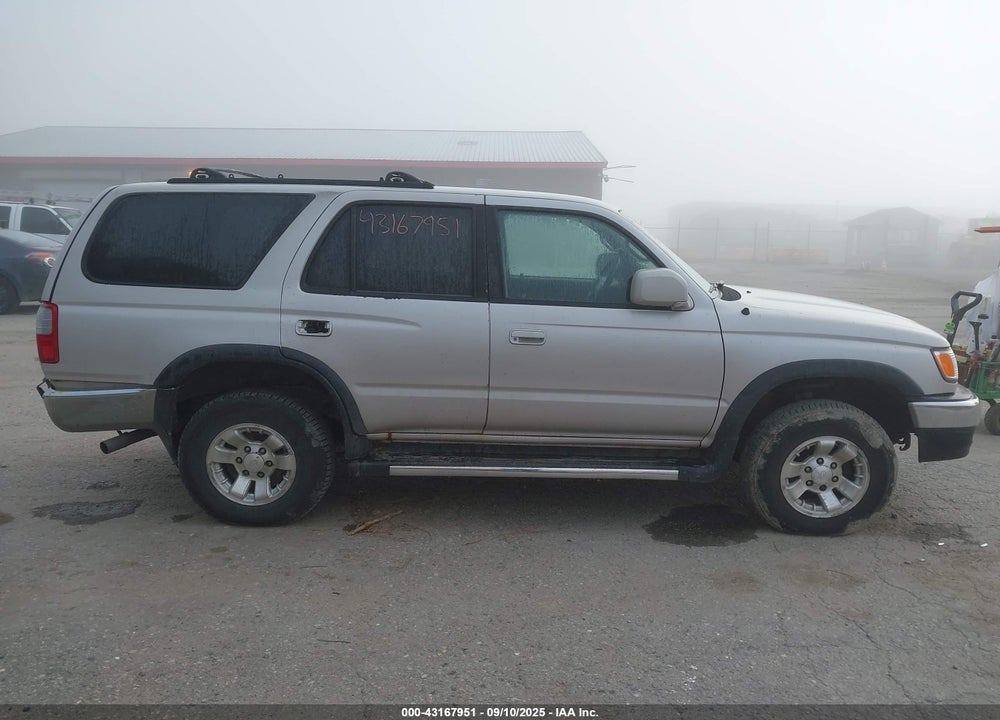 2000 TOYOTA 4RUNNER SR5 V6 VIN: JT3GN86R8Y0169283