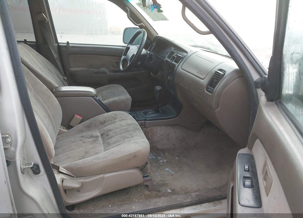 2000 TOYOTA 4RUNNER SR5 V6 VIN: JT3GN86R8Y0169283