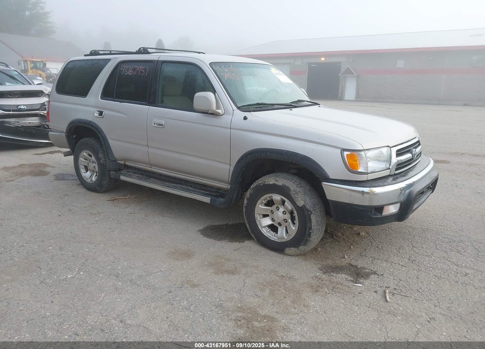 2000 TOYOTA 4RUNNER SR5 V6 VIN: JT3GN86R8Y0169283