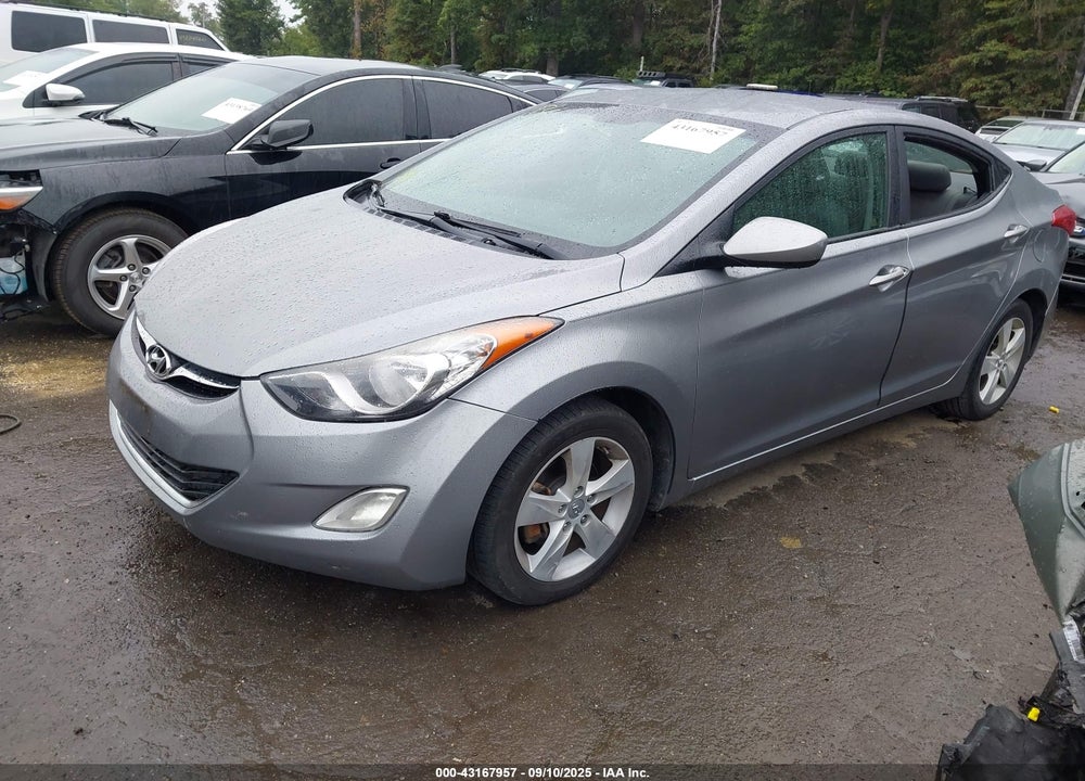 2013 HYUNDAI ELANTRA GLS VIN: KMHDH4AE2DU559863