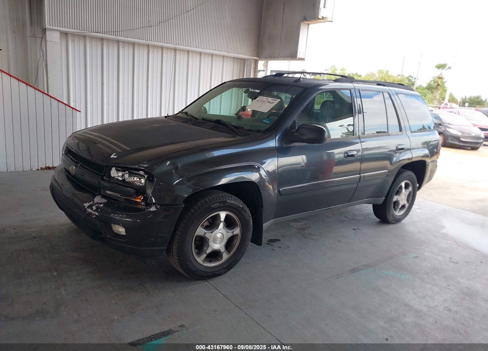 2005 CHEVROLET TRAILBLAZER LT VIN: 1GNDS13SX52224538