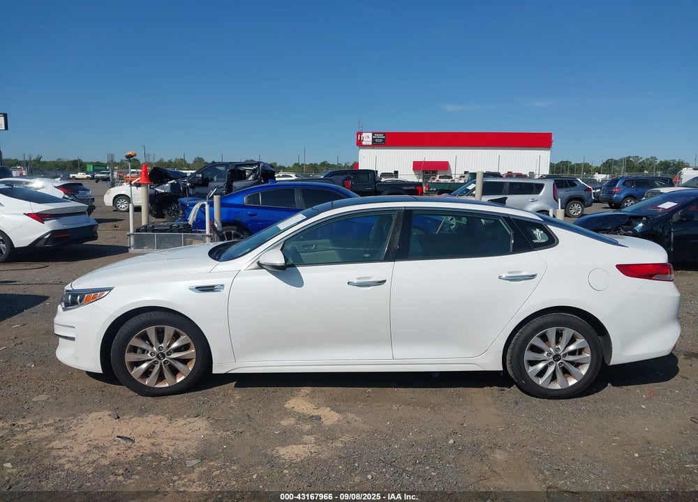 2016 KIA OPTIMA VIN: 5XXGU4L32GG056353