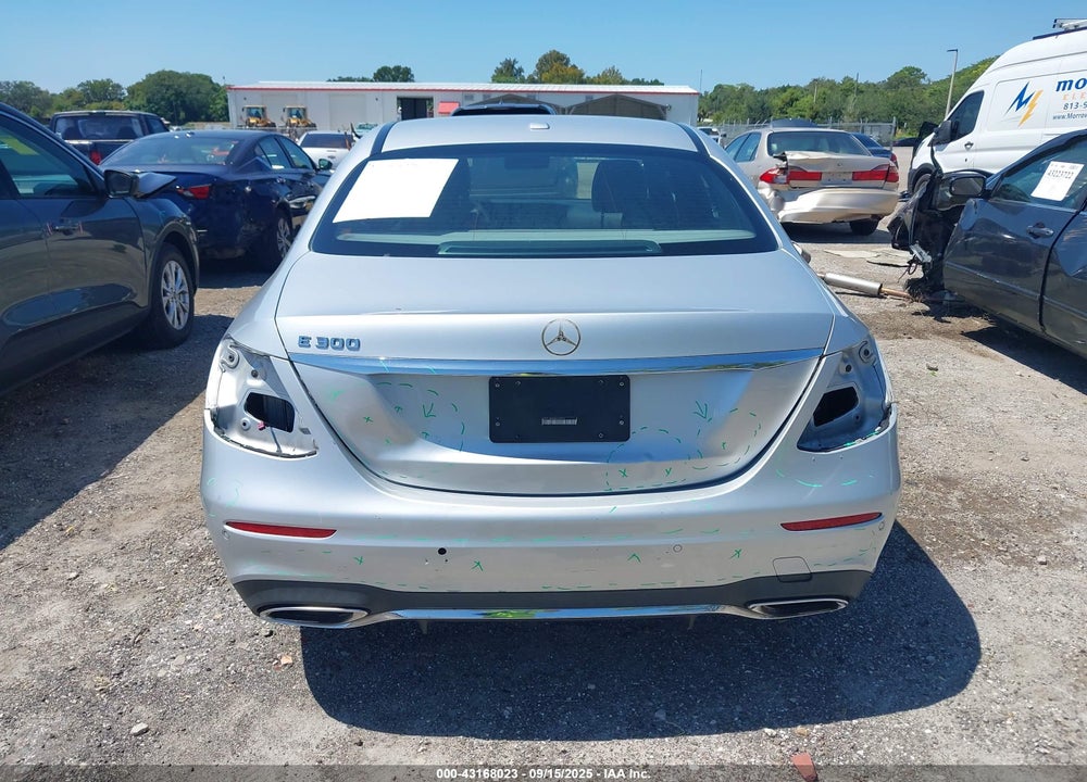 2017 MERCEDES-BENZ E 300 VIN: WDDZF4JB8HA018951