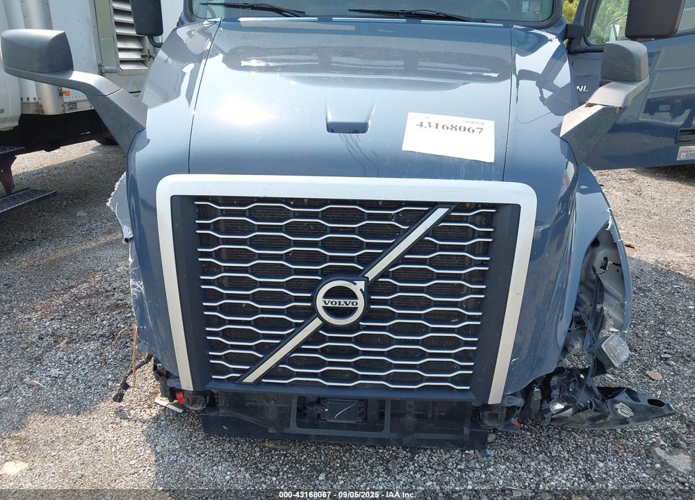 2023 VOLVO VNL VIN: 4V4NC9UG2PN335674