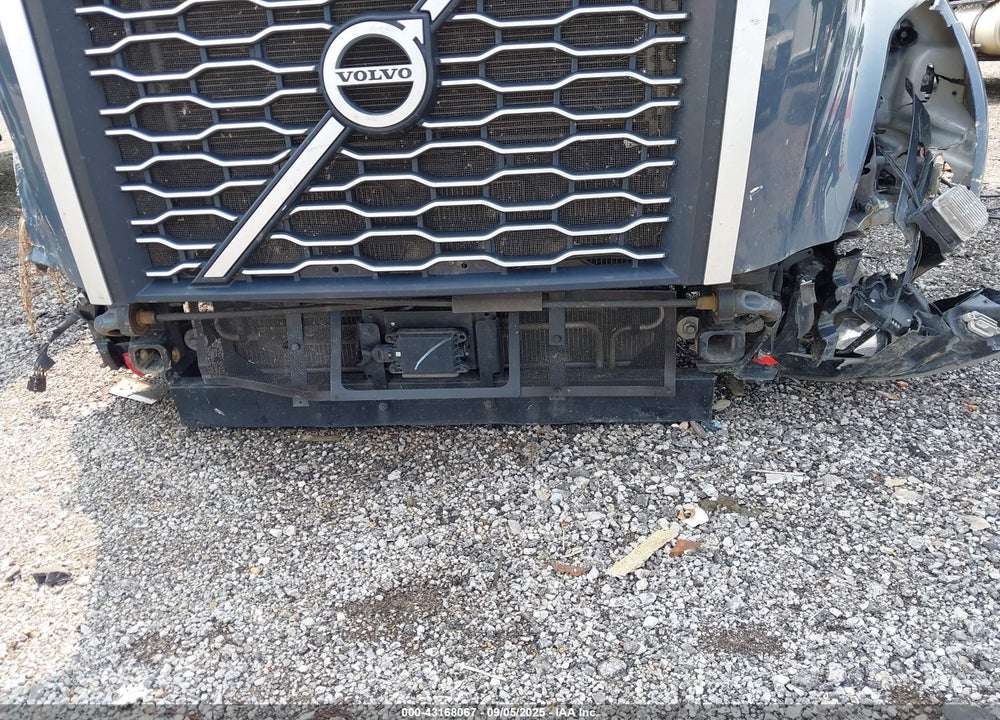 2023 VOLVO VNL VIN: 4V4NC9UG2PN335674