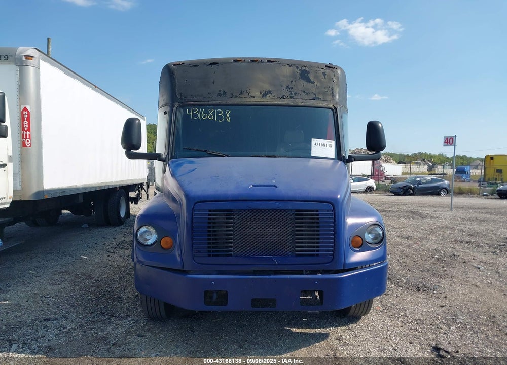 2003 FREIGHTLINER CHASSIS FB65 VIN: 4UZAAZBW83CK70387