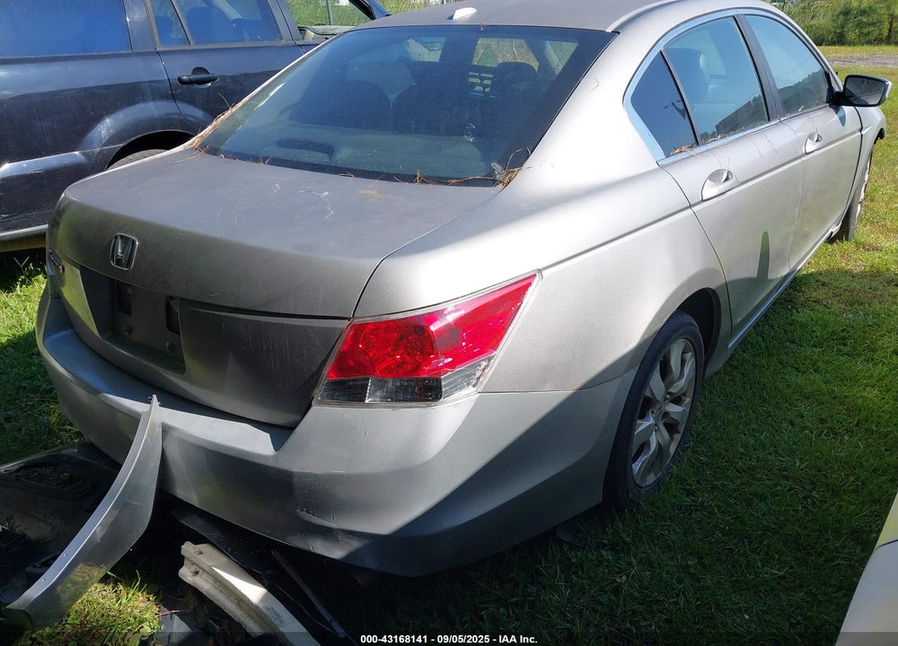 2009 HONDA ACCORD VIN: 1HGCP26839A176731