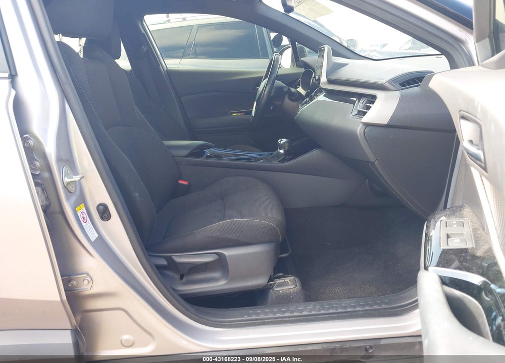2019 TOYOTA C-HR VIN: JTNKHMBX0K1054071