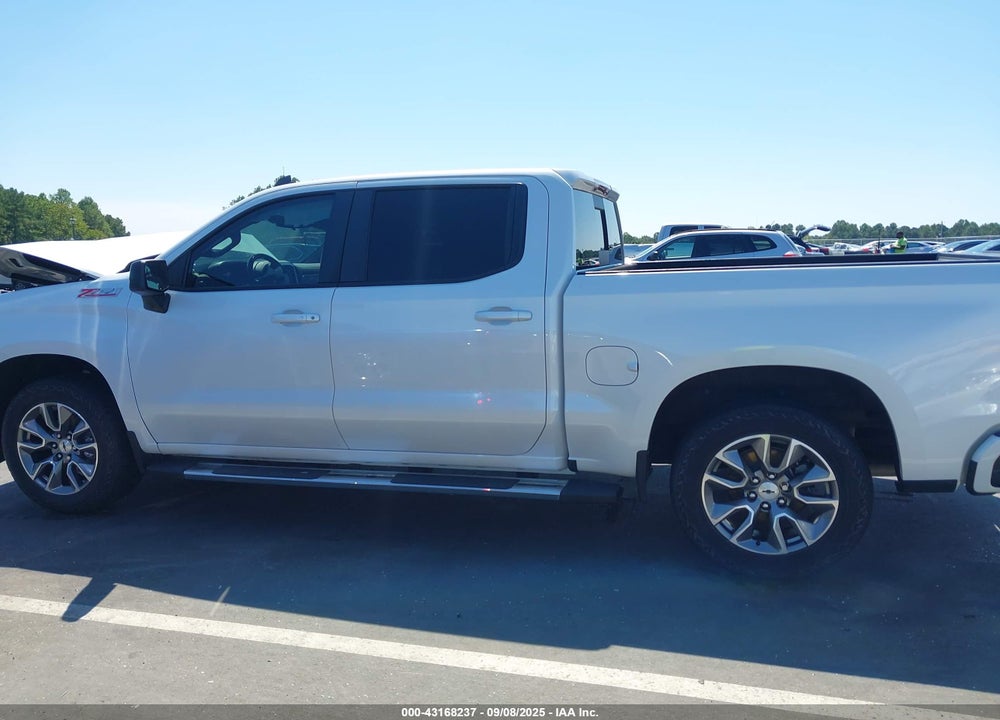 2021 CHEVROLET SILVERADO 1500 VIN: 1GCUYEED6MZ158637