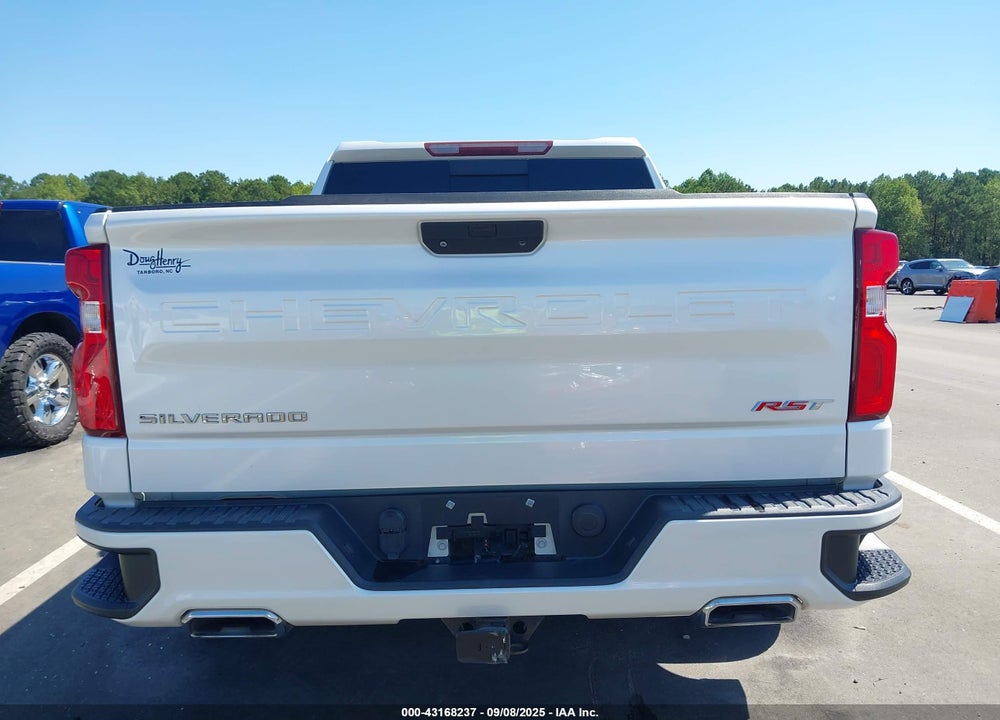 2021 CHEVROLET SILVERADO 1500 VIN: 1GCUYEED6MZ158637