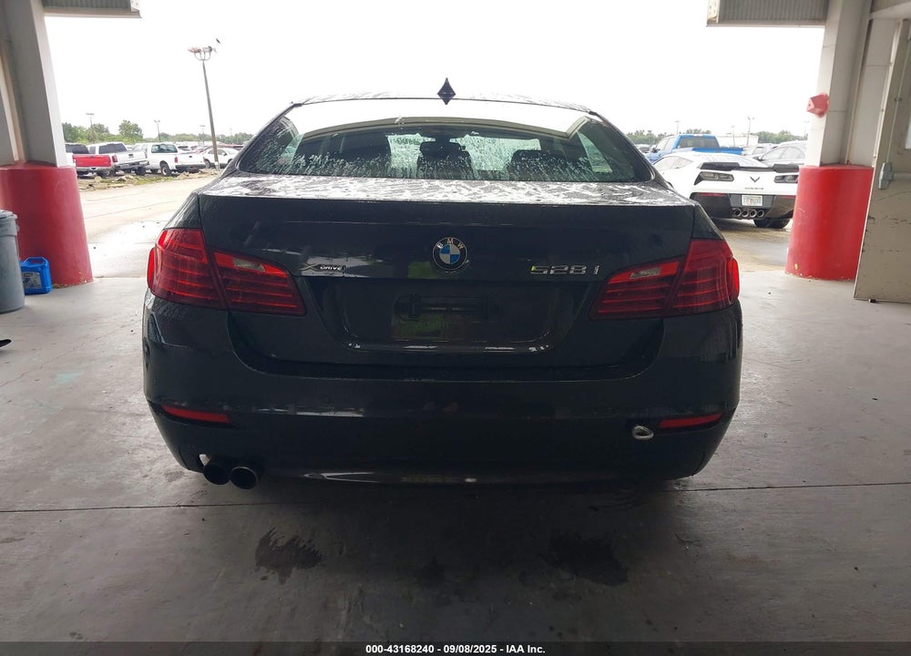 2016 BMW 5 SERIES VIN: WBA5A7C56GG152320