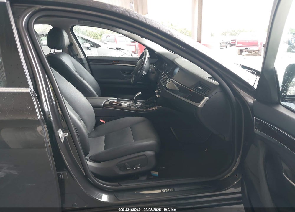 2016 BMW 5 SERIES VIN: WBA5A7C56GG152320