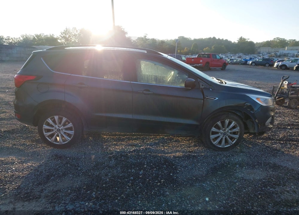 2019 FORD ESCAPE VIN: 1FMCU0HD9KUA21901