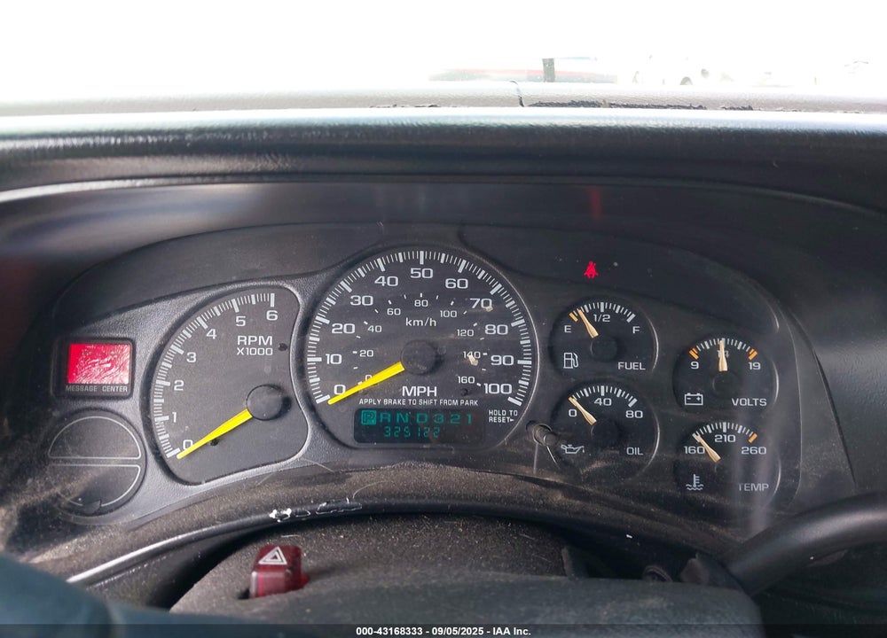 2000 CHEVROLET TAHOE ALL NEW LS VIN: 1GNEK13T0YJ120504