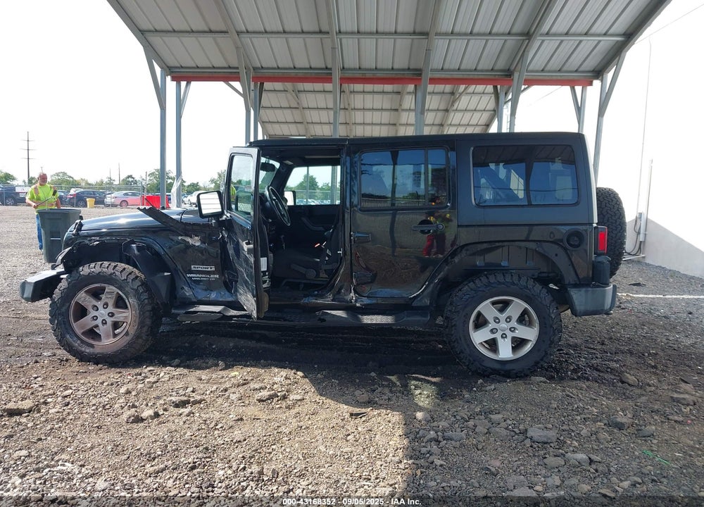 2017 JEEP WRANGLER UNLIMITED SPORT 4X4 VIN: 1C4BJWDG8HL622114