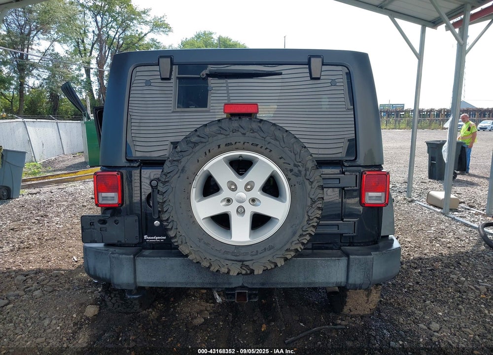 2017 JEEP WRANGLER UNLIMITED SPORT 4X4 VIN: 1C4BJWDG8HL622114