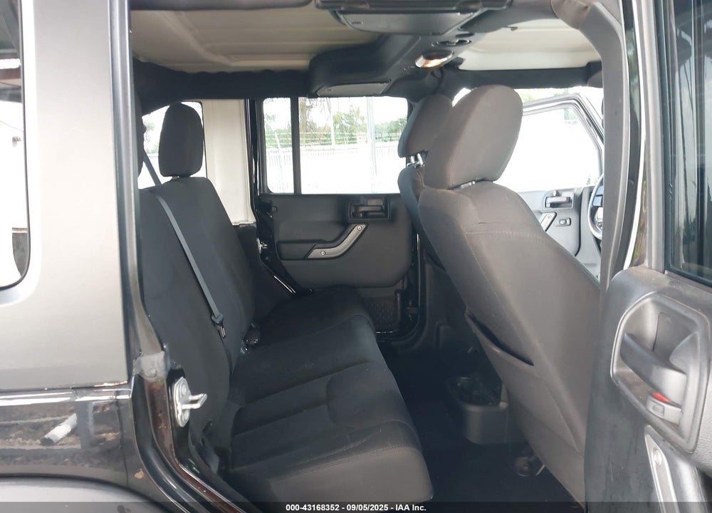 2017 JEEP WRANGLER UNLIMITED SPORT 4X4 VIN: 1C4BJWDG8HL622114