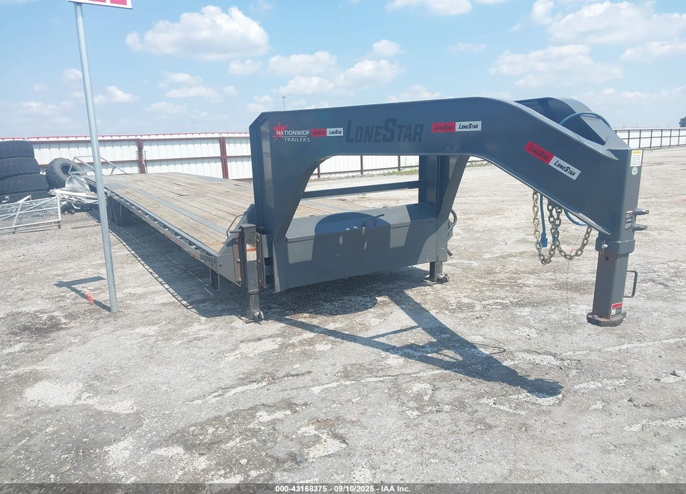 2023 TRAILER NWT GOOSENECK FLATBED VIN: 7HYGF4025PH002905