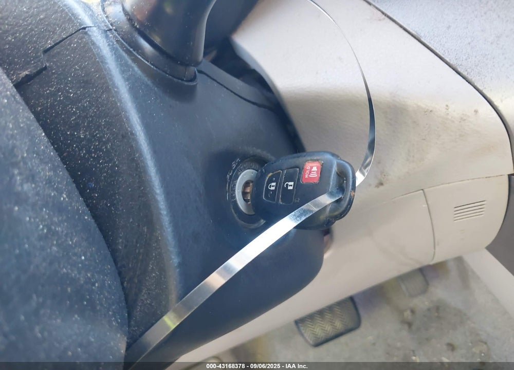 2007 TOYOTA RAV4 VIN: JTMBD33V875057324