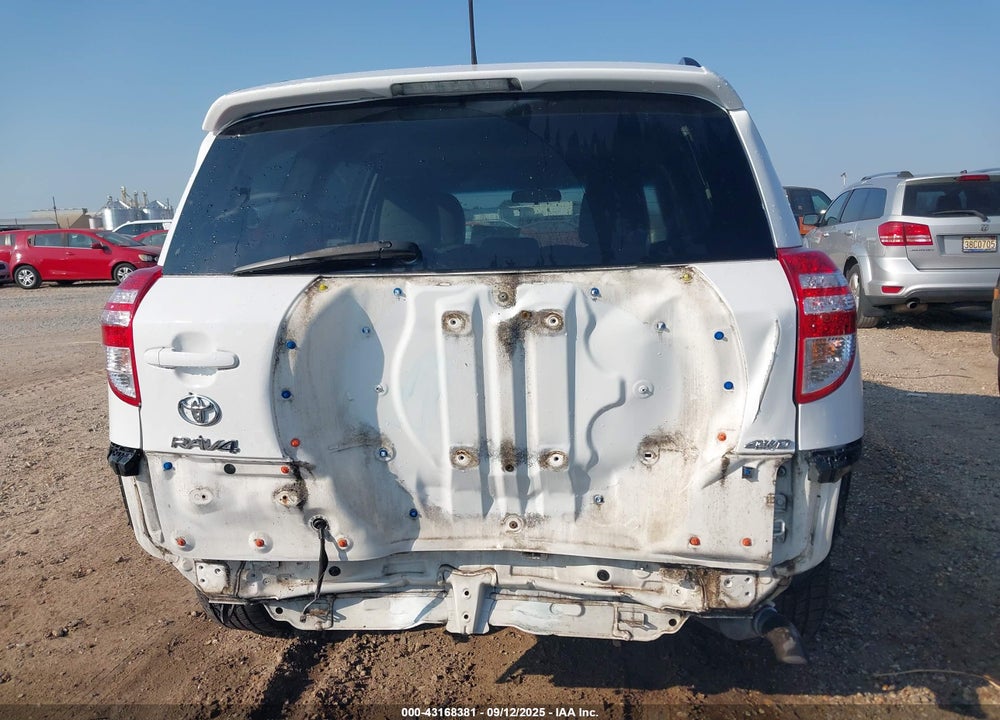 2011 TOYOTA RAV4 VIN: 2T3BF4DV3BW170629