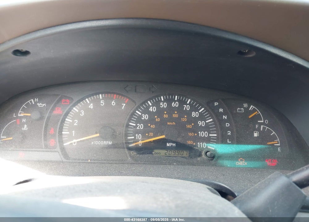 2000 TOYOTA TUNDRA LTD V8 VIN: 5TBBT4816YS064386