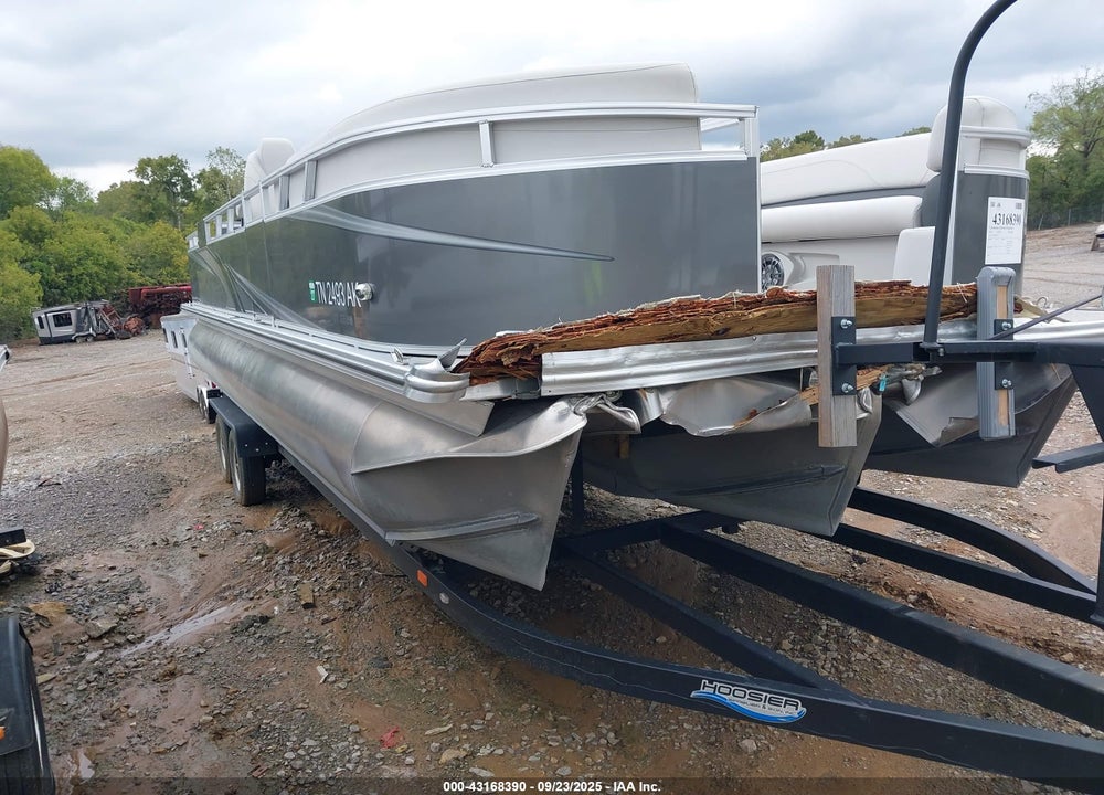 2022 TAHOE PONTOON VIN: DVN36203L122