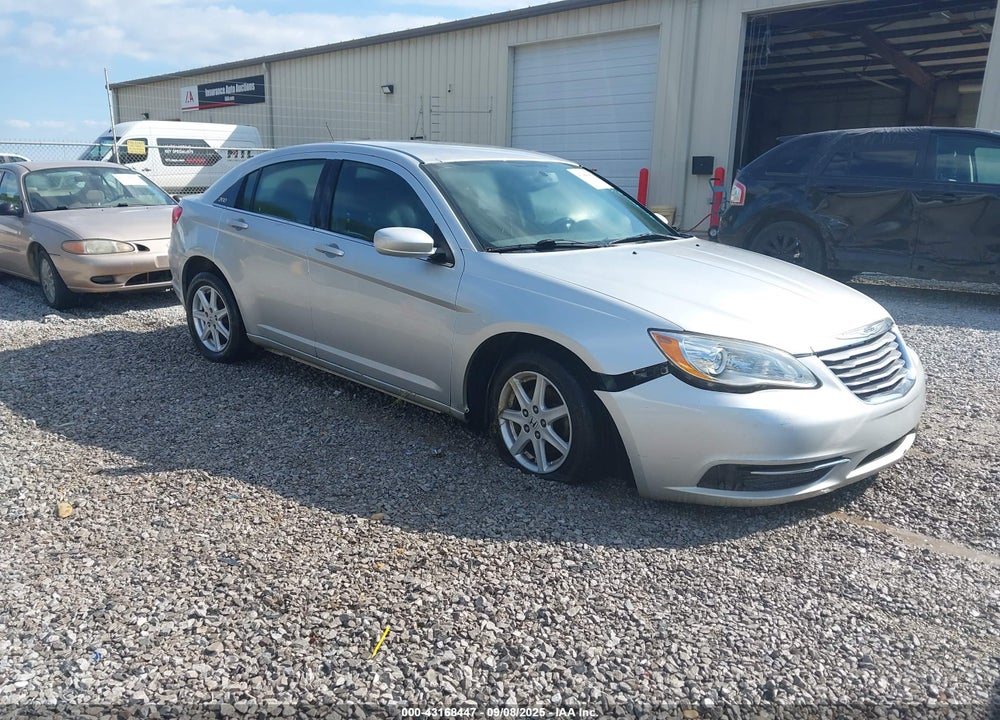 2012 CHRYSLER 200 TOURING VIN: 1C3CCBBB1CN331065
