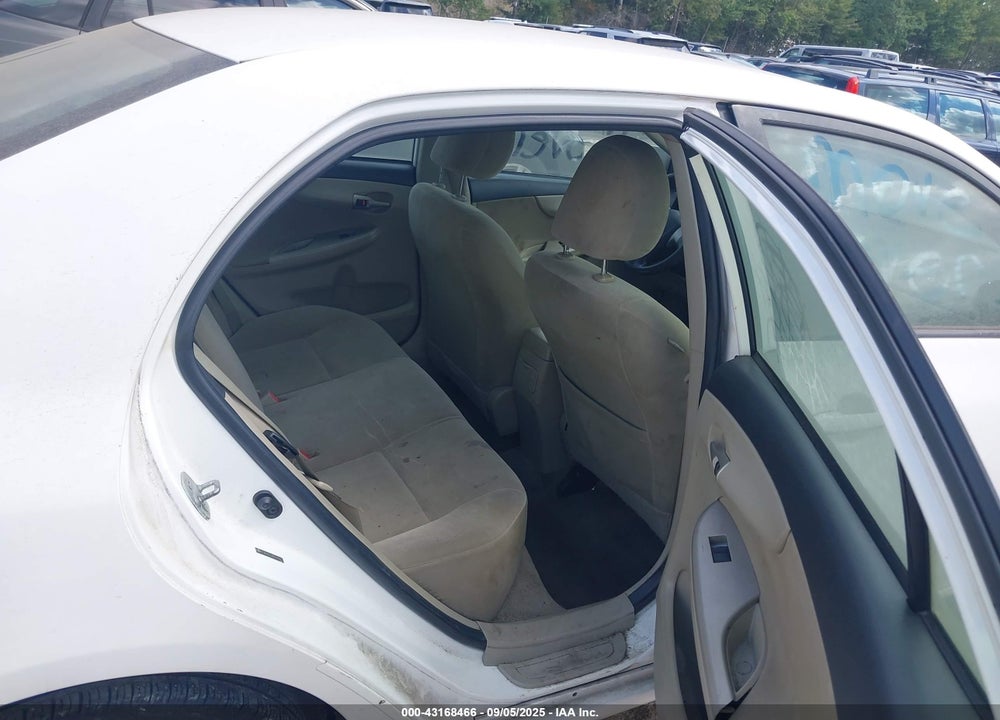 2011 TOYOTA COROLLA VIN: 2T1BU4EE2BC541049