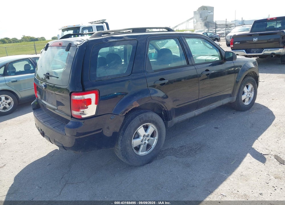 2009 FORD ESCAPE VIN: 1FMCU02749KB78972