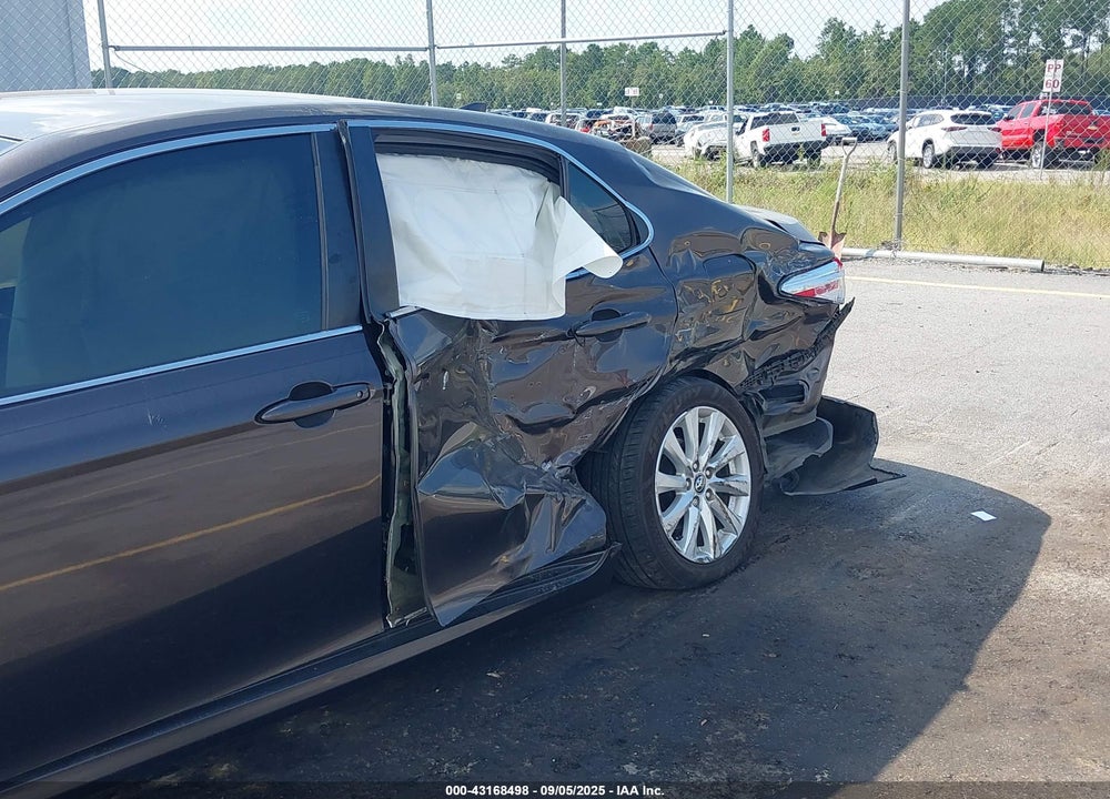 2020 TOYOTA CAMRY VIN: 4T1C11AK7LU889386