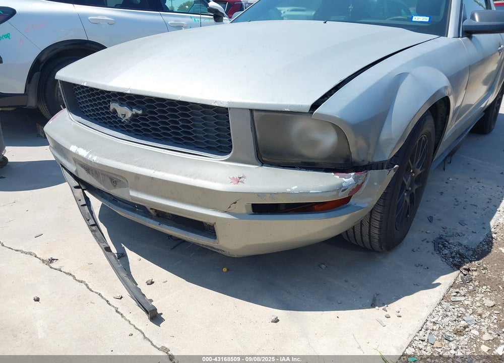 2005 FORD MUSTANG V6 DELUXE/V6 PREMIUM VIN: 1ZVFT80N655136944