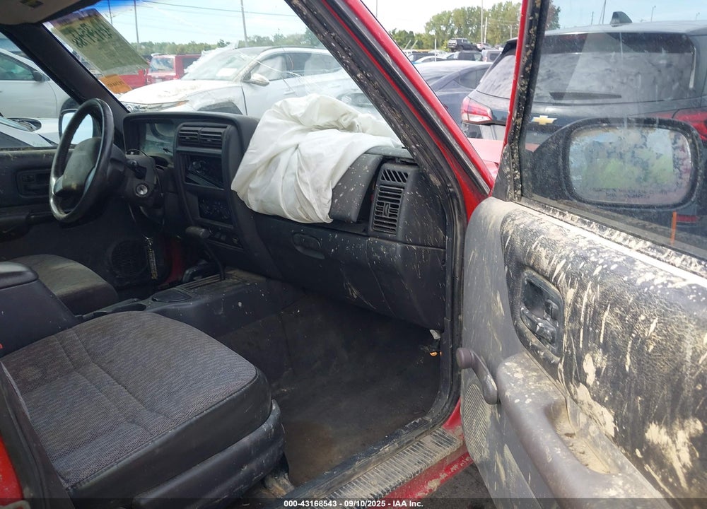 1999 JEEP CHEROKEE CLASSIC/SPORT VIN: 1J4FF68S4XL652544