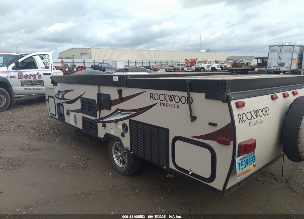 2014 FEATHERLITE MFG INC --- VIN: 4FGB22025EC133255