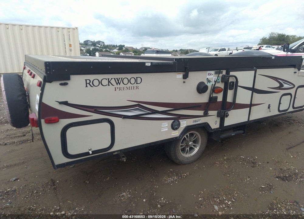 2014 FEATHERLITE MFG INC --- VIN: 4FGB22025EC133255
