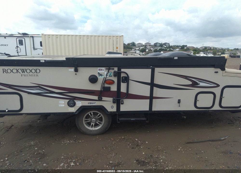 2014 FEATHERLITE MFG INC --- VIN: 4FGB22025EC133255